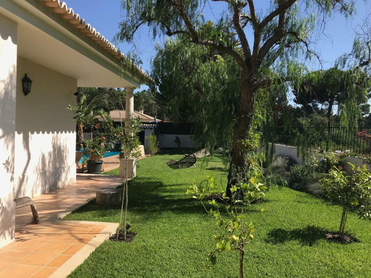 Buganvilias Do Meco Guest House Sesimbra Exterior foto